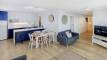 unit-21-kings-beach-caloundra-accommodation-1a.jpg